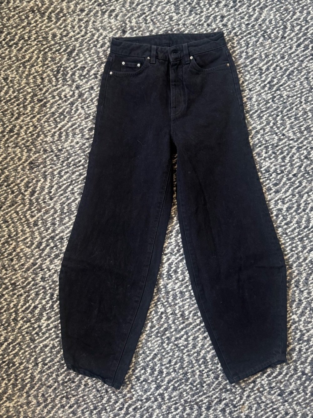 Toteme Black Barrel-leg Jeans 23/30 - Picture 8 of 10